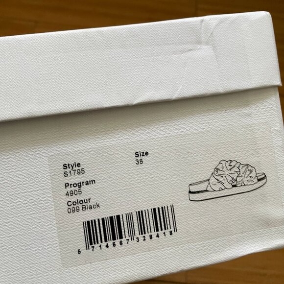 GANNI SATIN RUFFLE SLIDES SANDALS - Picture 8 of 11